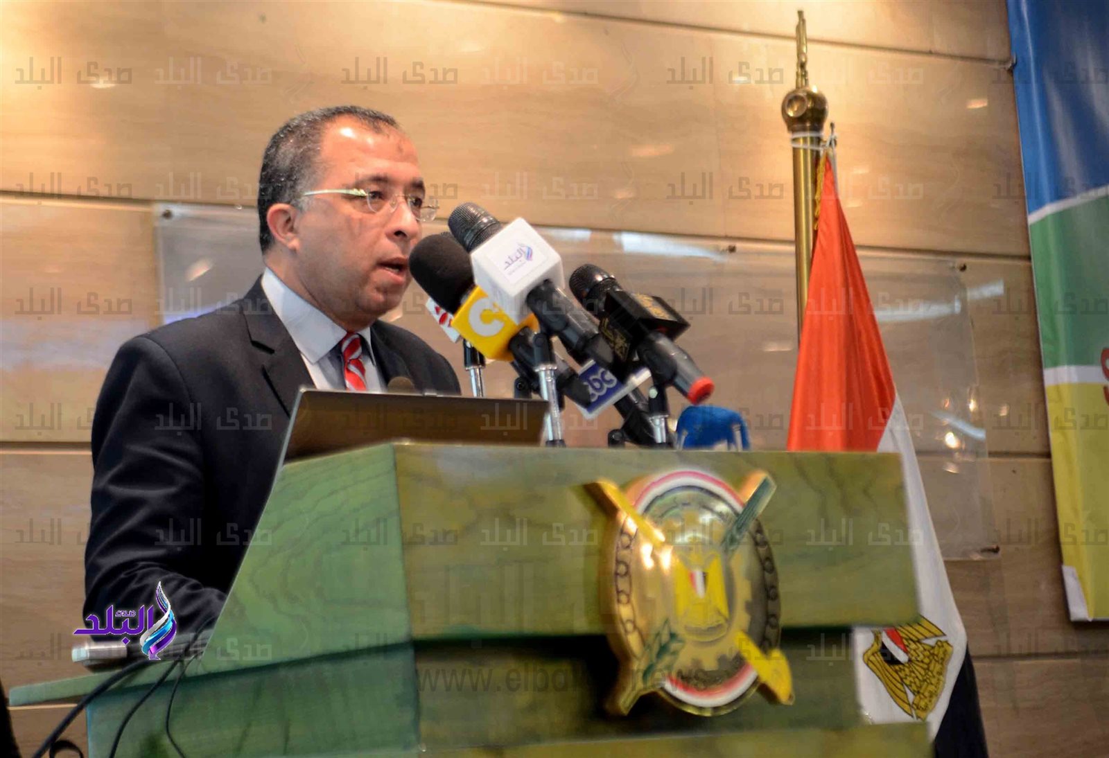 أشرف العربي أشرف العربي