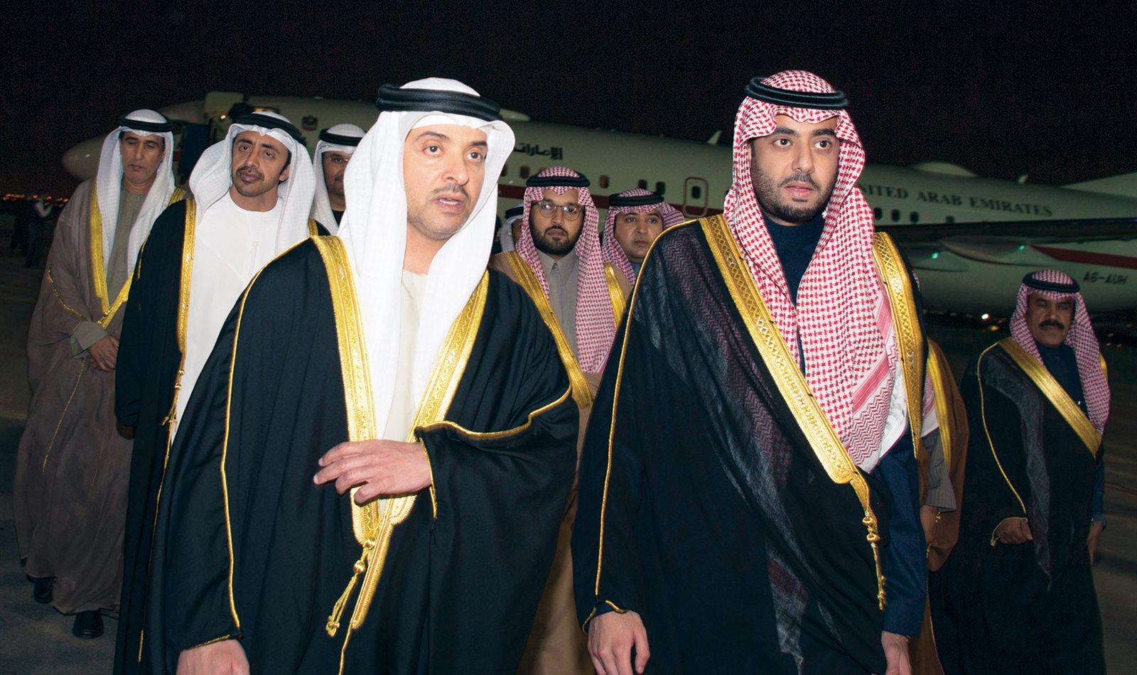 الشيخ منصور بن زايد آل نهيان الشيخ منصور بن زايد آل نهيان