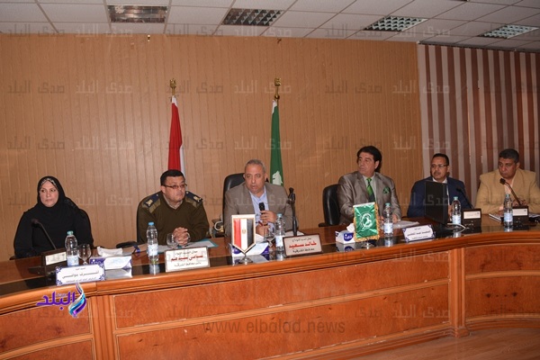  لقاء محافظ الشرقية اليوم بعدد من اعضاء البرلمان