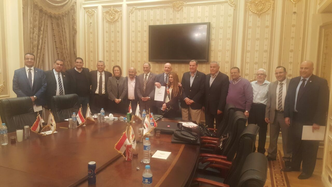 جانب من اجتماعات اللجنة 