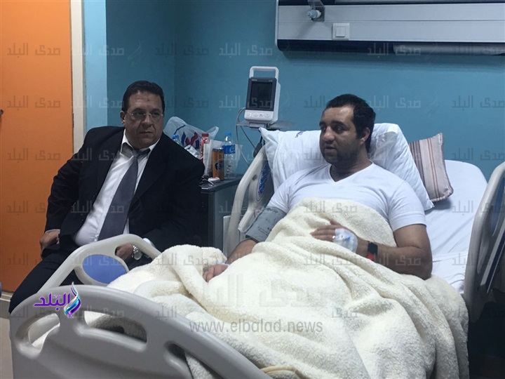 المستشار احمد جلال يطمئن على احمد مرتضى 