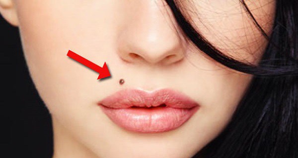 ماذا يعني وجود «شامة» فى هذه المناطق السبعة بالجسم ؟