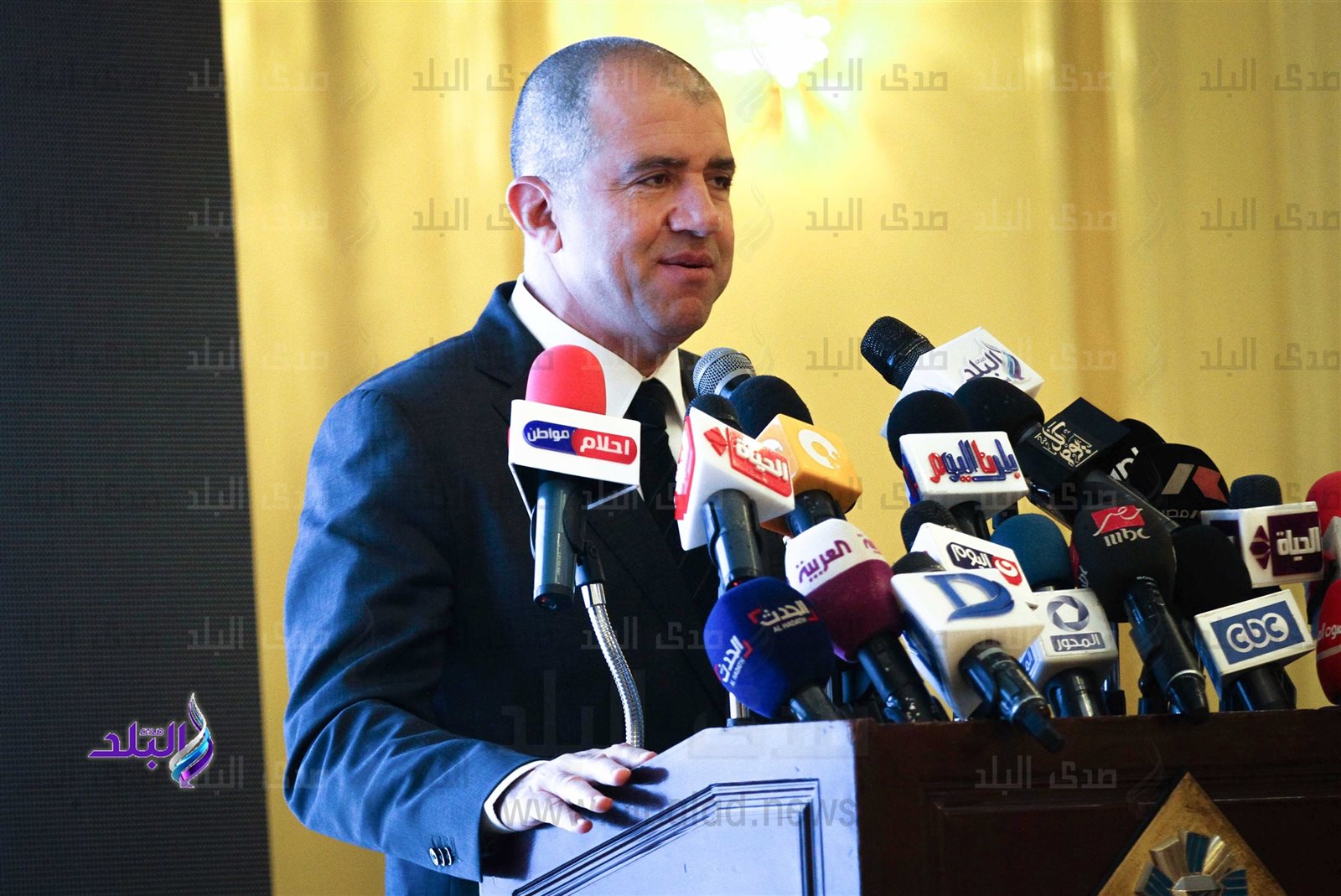 محمد السويدى محمد السويدى
