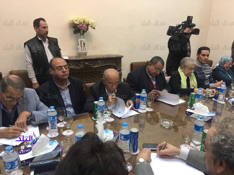 جانب من الاجتماع جانب من الاجتماع