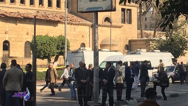 الكنيسة البطرسية داخل الكاتدرائية 