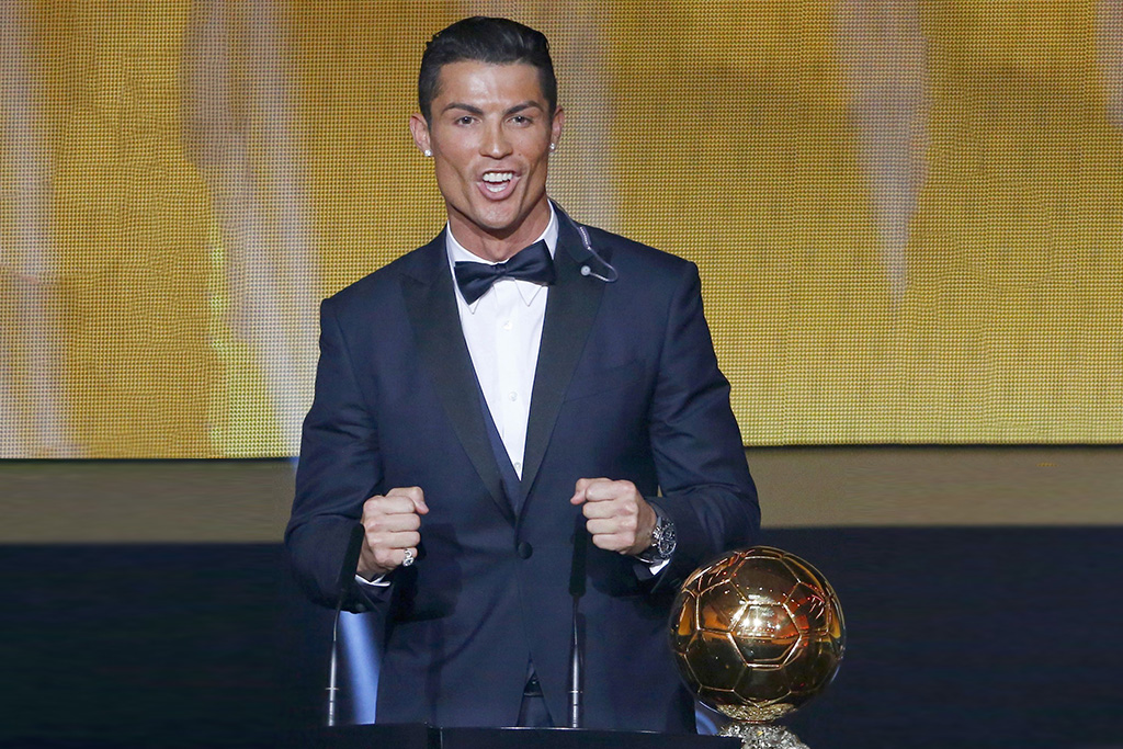 تتويجرونالدوبجائزة الكرة الذهبية