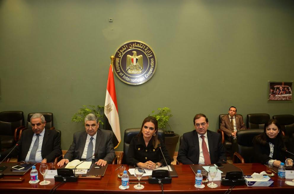 جانب من الاجتماع جانب من الاجتماع