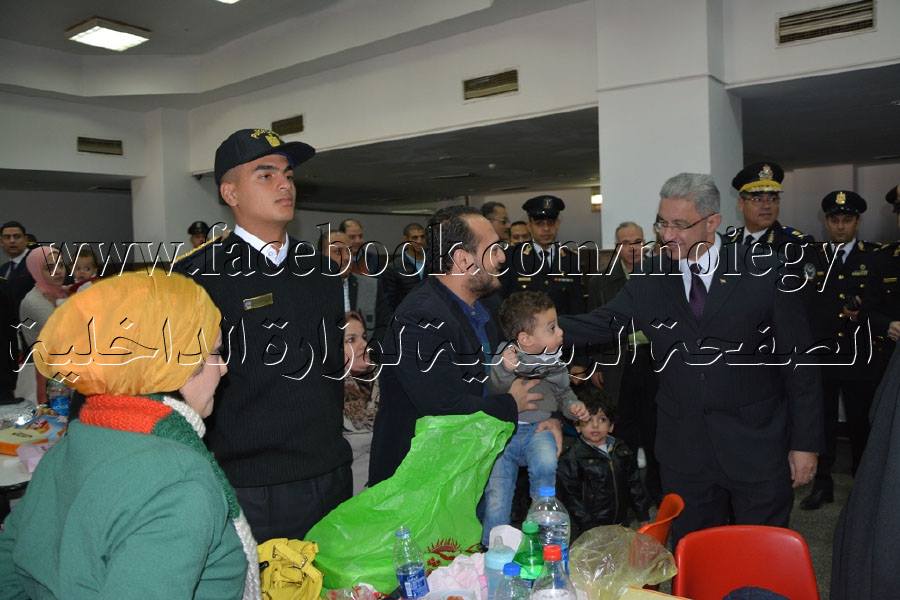 أكاديمية الشرطة تستقبل أهالي الطلبة الجدد بكلية الشرطة