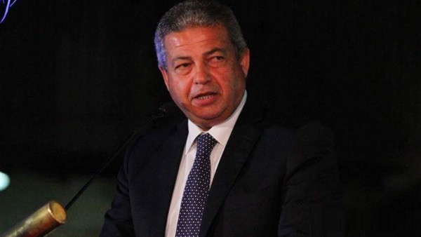 وزير الشباب والرياضة المهندس خالد عبد العزيز وزير الشباب والرياضة المهندس خالد عبد العزيز