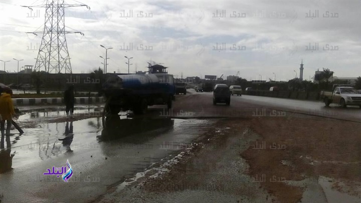 هطول أمطار على أنحاء متفرقة بالإسكندرية هطول أمطار على أنحاء متفرقة بالإسكندرية