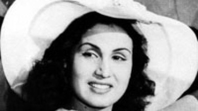 الفنانة نور الهدي الفنانة نور الهدي