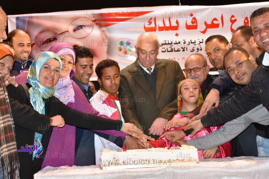 محافظ أسوان خلال إحتفالية قطار الشباب لذوى الإحتياجات الخاصة