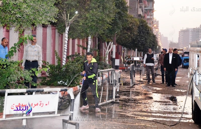 تنظيف الشوارع بمحيط الكنائس بسوهاج تنظيف الشوارع بمحيط الكنائس بسوهاج