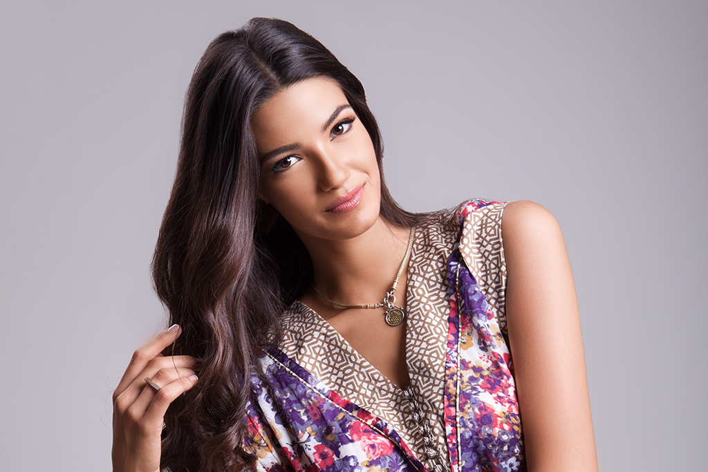 تارا عماد تارا عماد