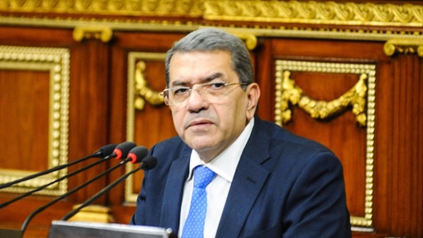 عمرو الجارحي وزير المالية عمرو الجارحي وزير المالية