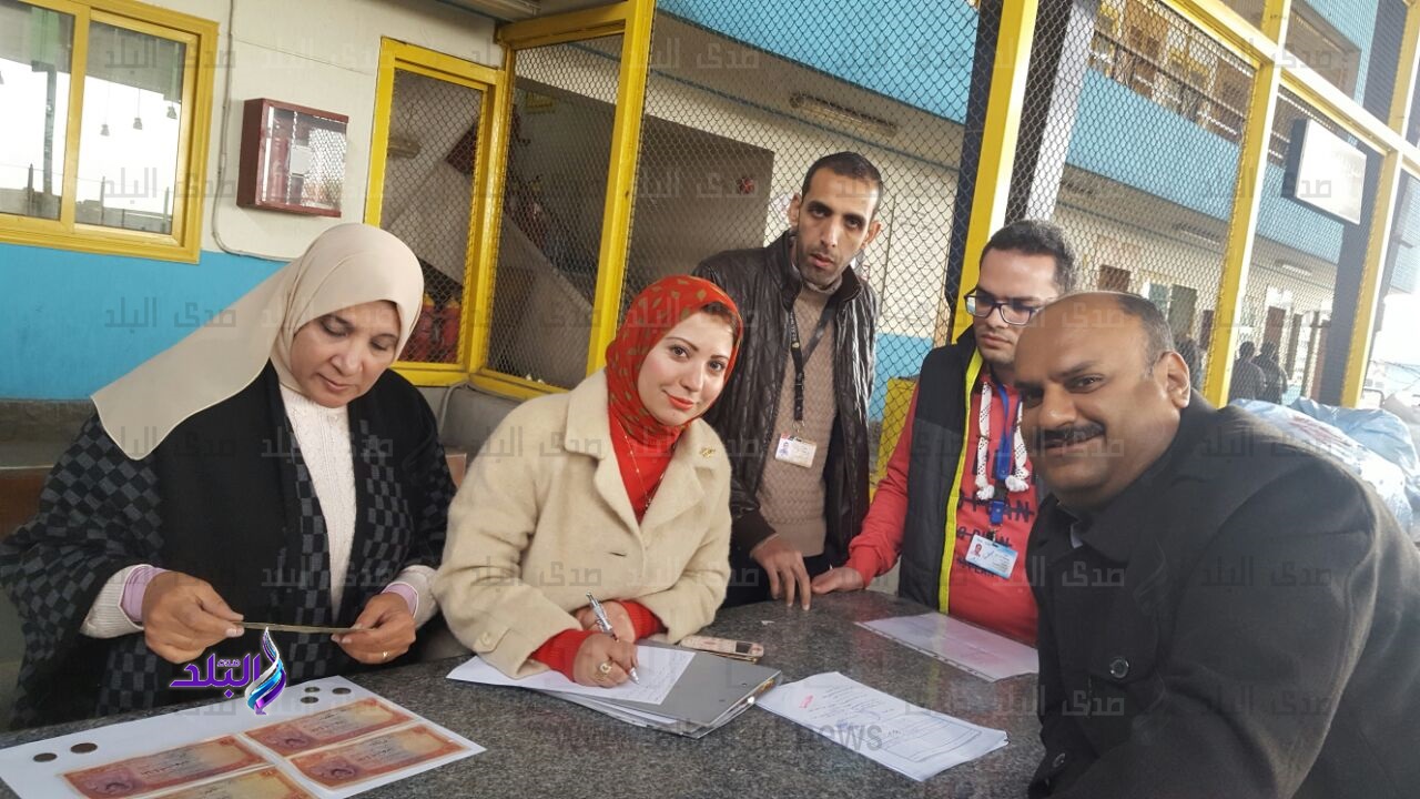 ضبط عملات أثرية ضبط عملات أثرية