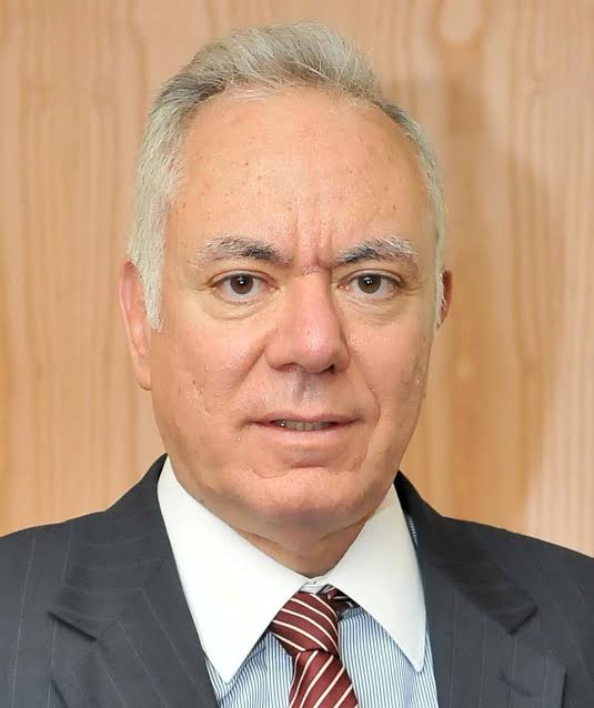 منير الزاهد، رئيس بنك القاهرة منير الزاهد، رئيس بنك القاهرة