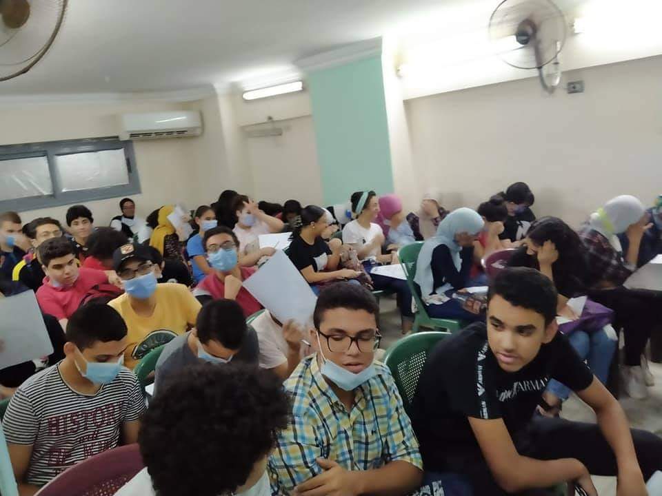 غلق 21 سنتر للدروس الخصوصية بأحياء ومراكز الجيزة