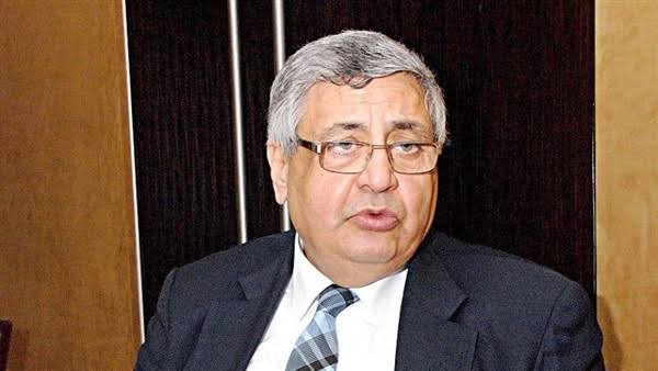 د. عوض تاج الدين