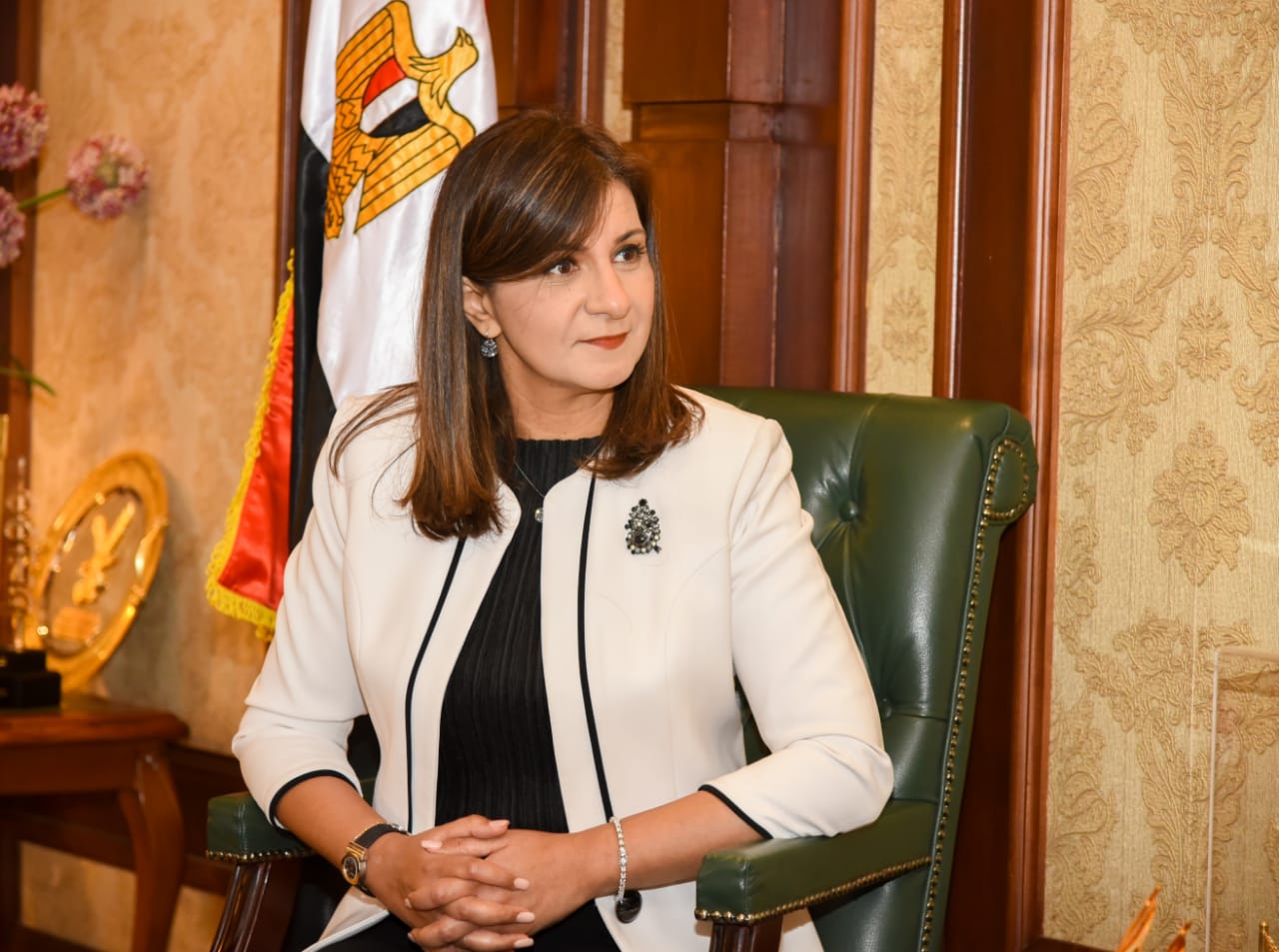 وزيرة الهجرة 