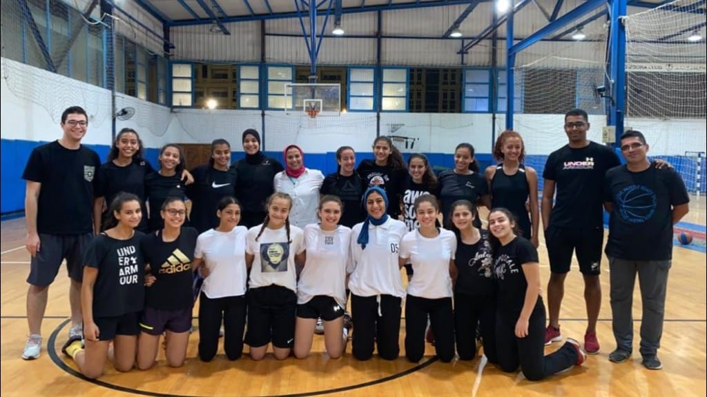 سلة 16 بنات سموحة 