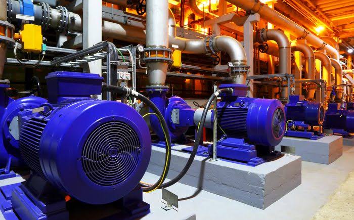 الالات و المعدات 