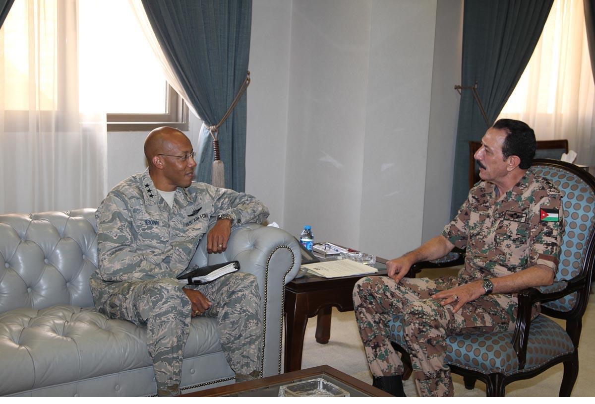  الركن محمود عبدالحليم فريحات