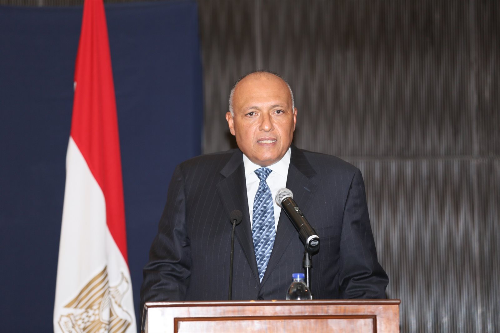 وزير الخارجية وزير الخارجية