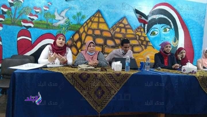 جانب من الندوة