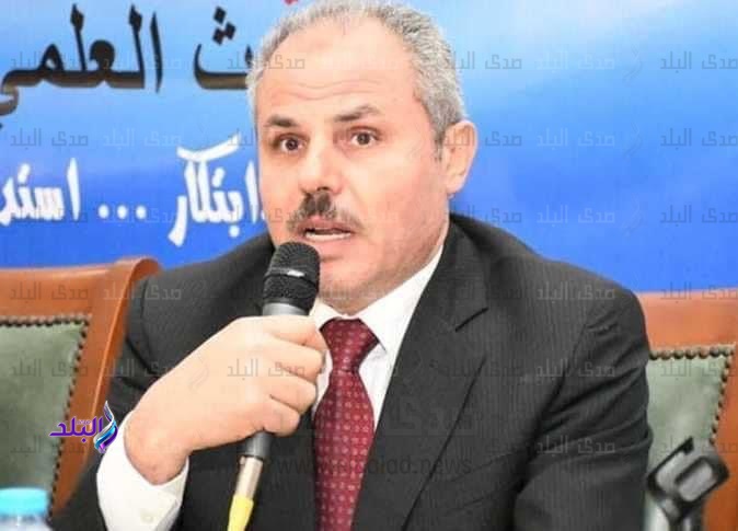 رئيس جامعة السويس