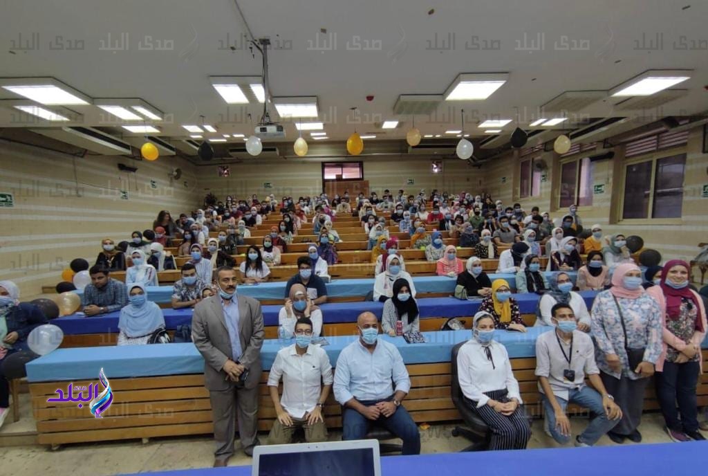 احتفالات كلية الصيدلة 