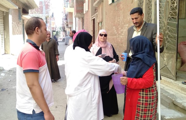 تجريع ٩٧ ألف مواطن بحملة القضاء على البلهارسيا بالشرقية 