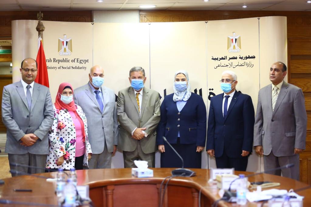 وزيرا قطاع الاعمال العام و التضامن الاجتماعى