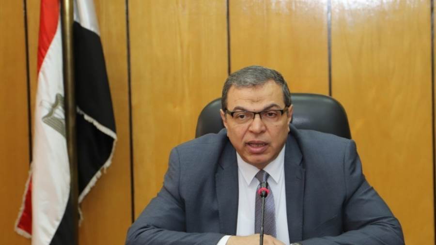 وزير القوي العاملة محمد سعفان