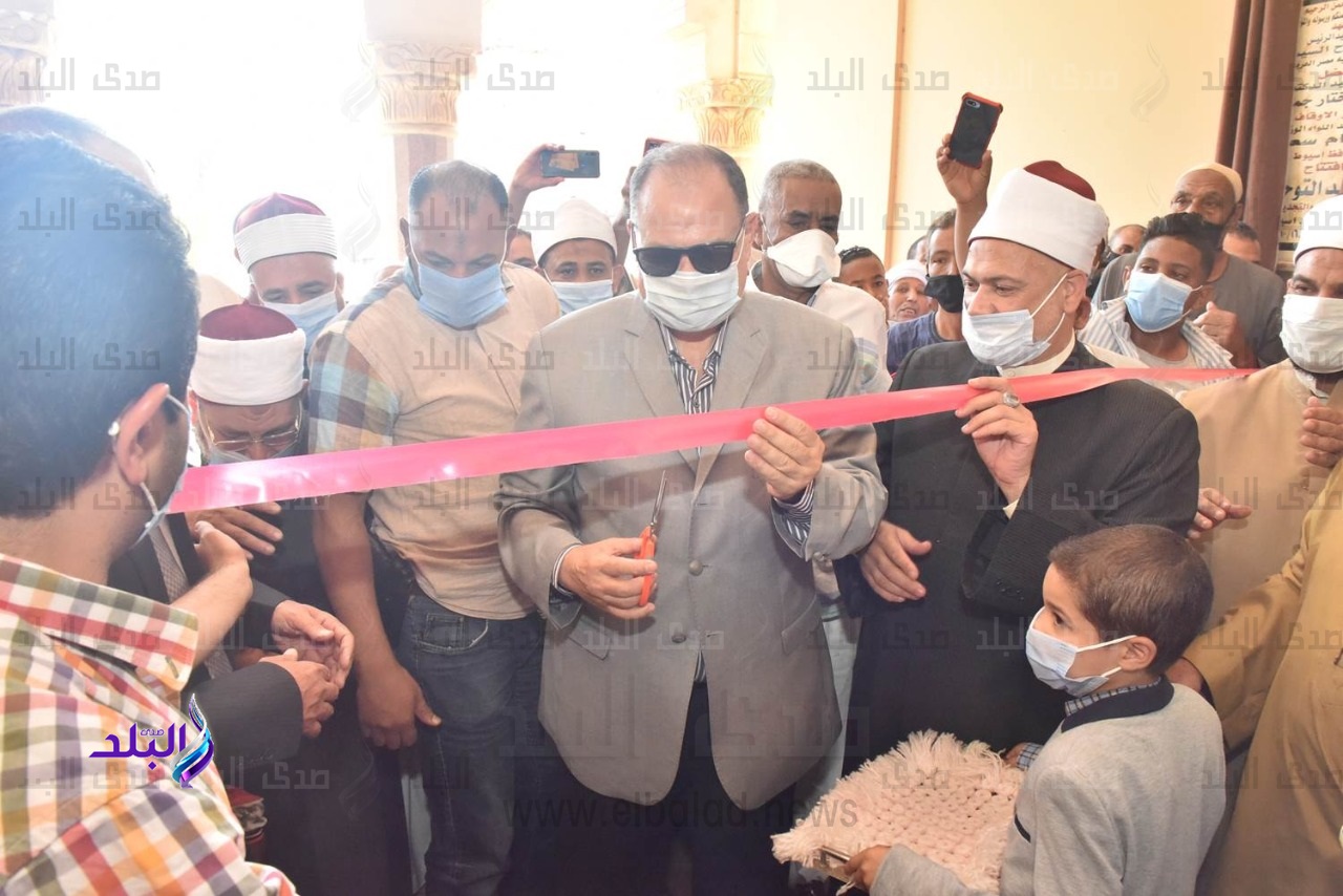 محافظ أسيوط يفتتح مسجدي التوحيد والساحة الشعبية