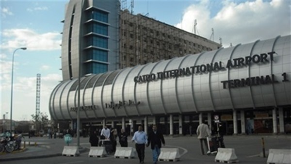 مطار القاهرة