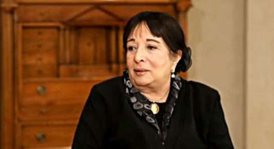 سميرة عبد العزيز