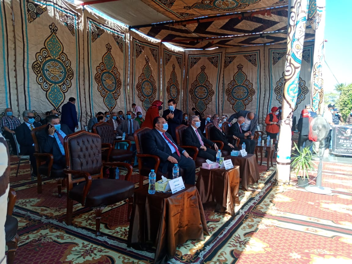 رئيس جامعة حلوان 