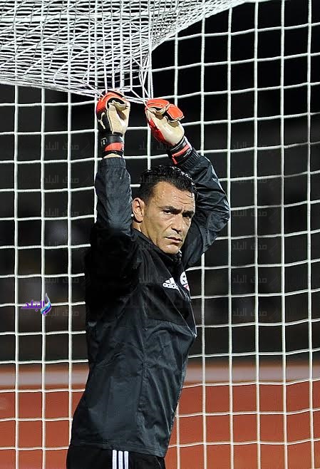 عصام الحضري حارس مرمى منتخب مصر عصام الحضري حارس مرمى منتخب مصر
