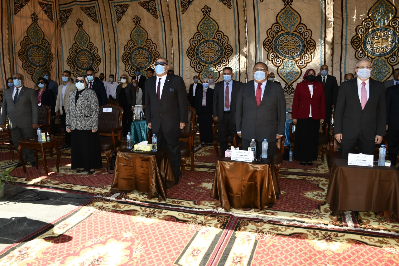 رئيس جامعة حلوان 