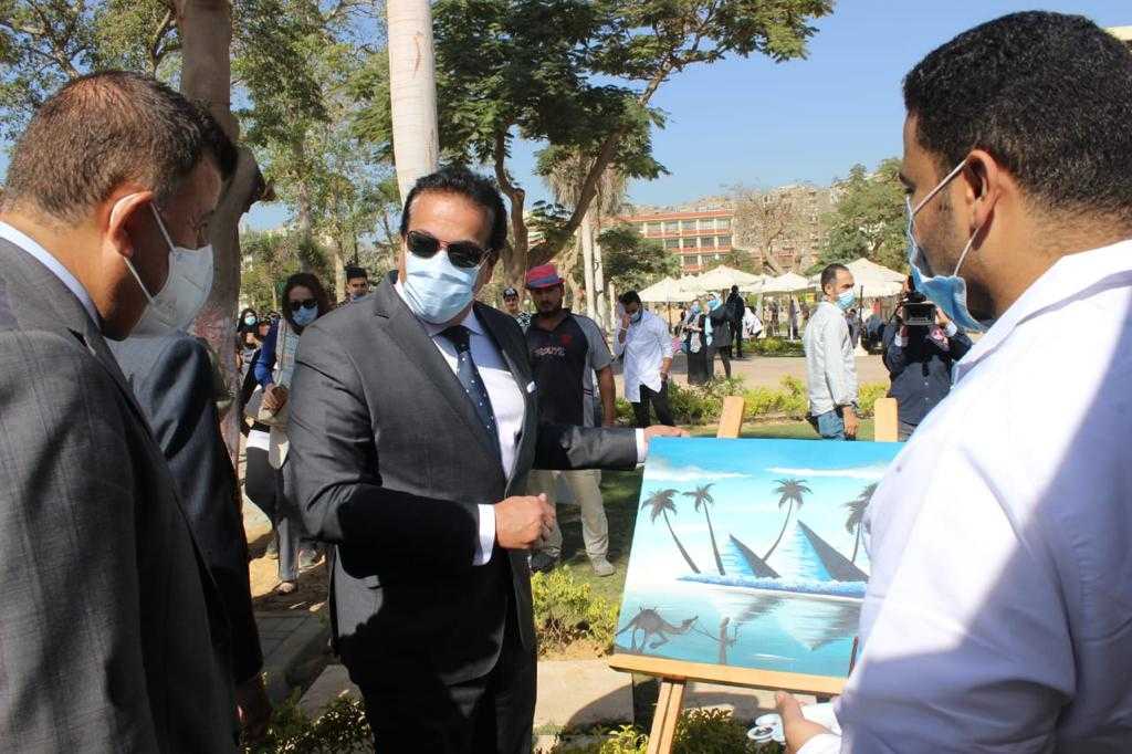 وزير التعليم العالى 