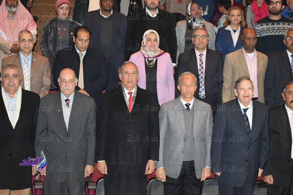 جانب من تكريم محافظ البحر الأحمر لابطال معركة شدوان