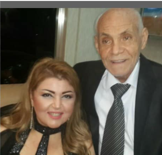 مها احمد ووالدها 
