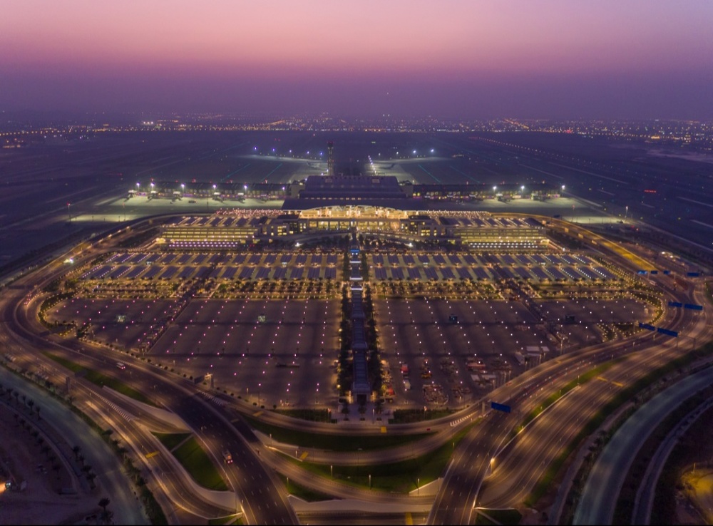 مطار مسقط الدولى 
