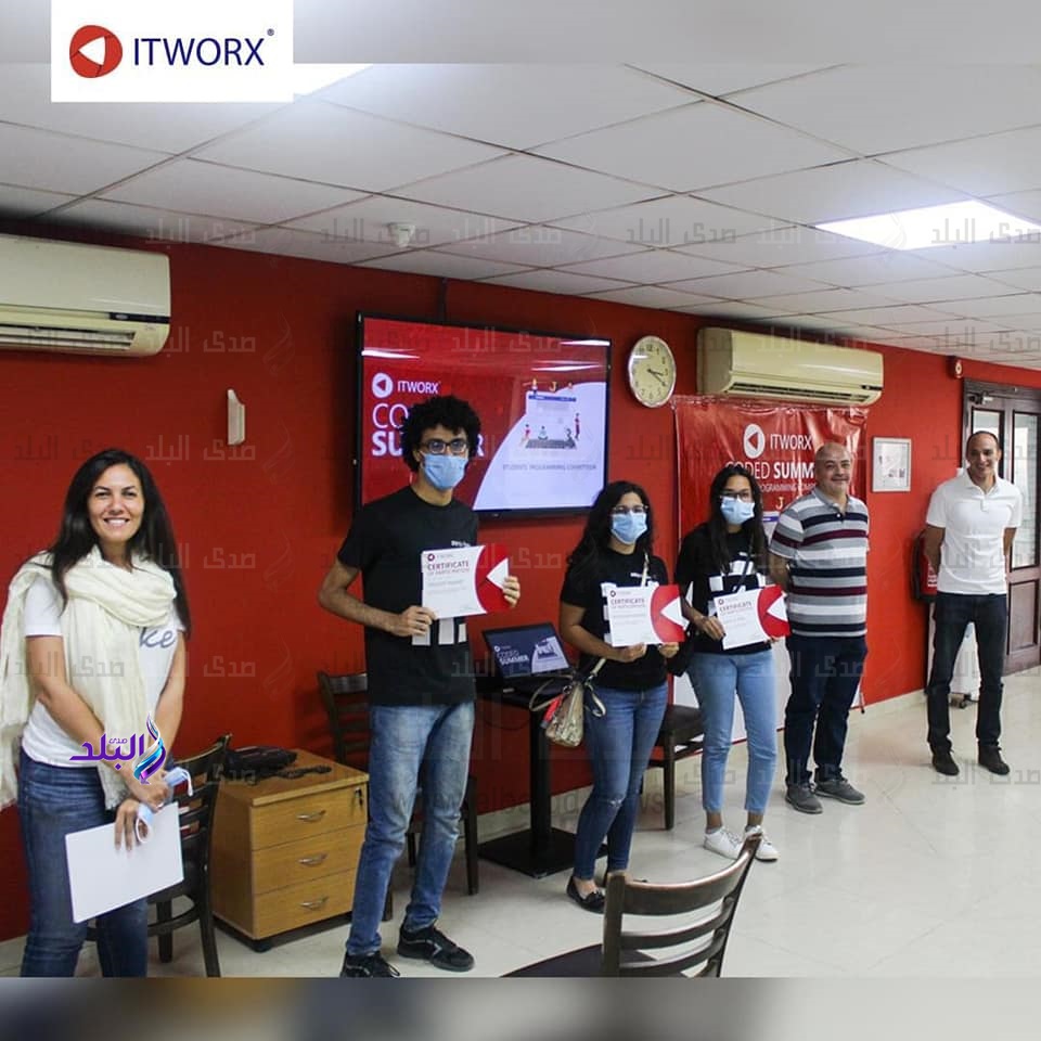 طلاب جامعة عين شمس طلاب جامعة عين شمس