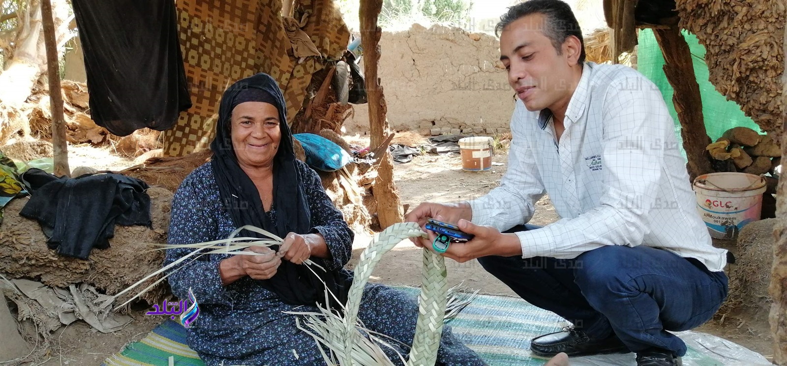 العجوز مع مراسل صدى البلد