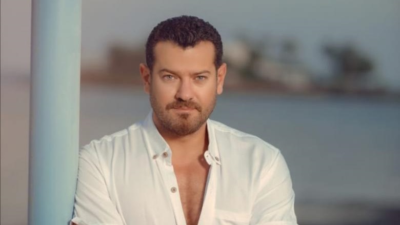 عمرو يوسف 