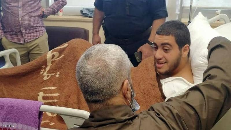 فتى الزرقاء يلتقي والده