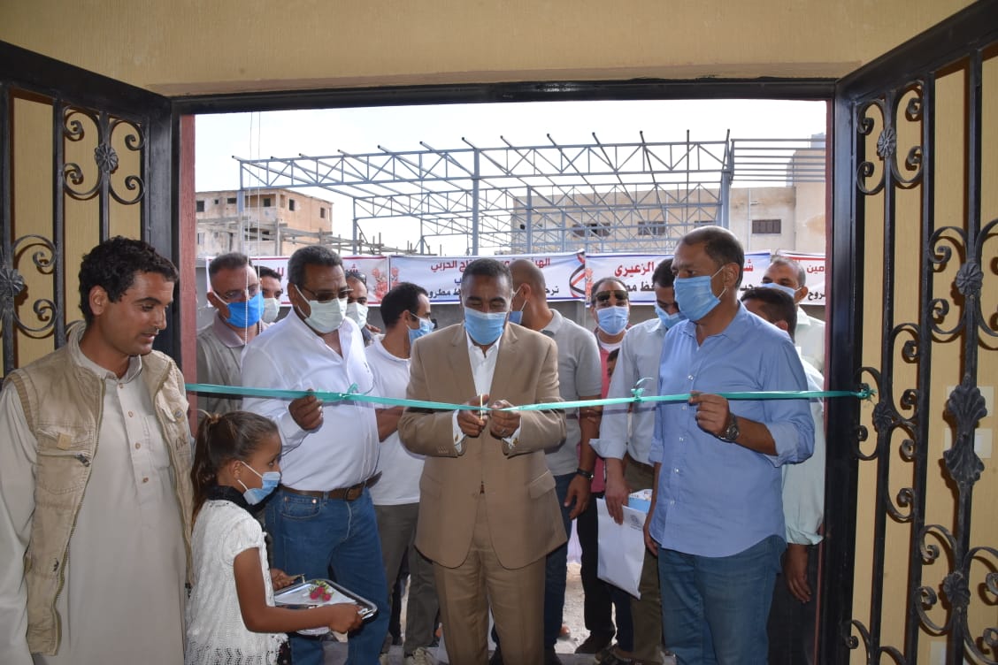 محافظ مطروح يفتتح مجلس مدينة برانى ومدرسة ابتدائي 