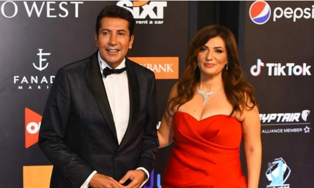 هاني رمزي وزوجته